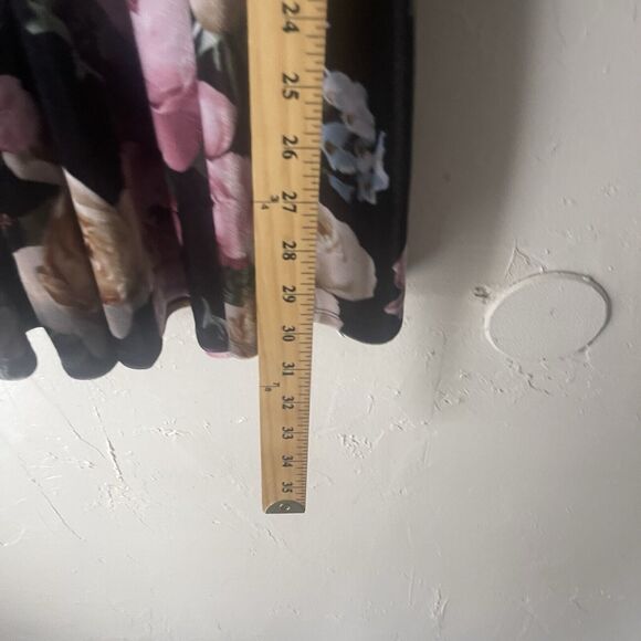 Xtraordinary Big Girls Size 16 Velvet Black Floral Wrap Party Long Sleeve Dress - Picture 8 of 8